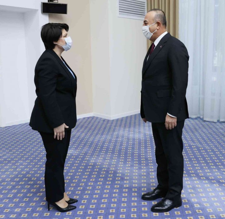 Bakan Çavuşoğlu, Moldova Başbakanı Gavrilita ile görüştü