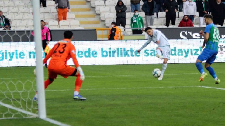 Spor Toto Süper Lig: Konyaspor: 3 - Çaykur Rizespor: 0 (Maç sonucu)