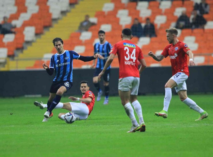 Spor Toto Süper Lig: Adana Demirspor: 0 - Kasımpaşa: 0 (İlk yarı)