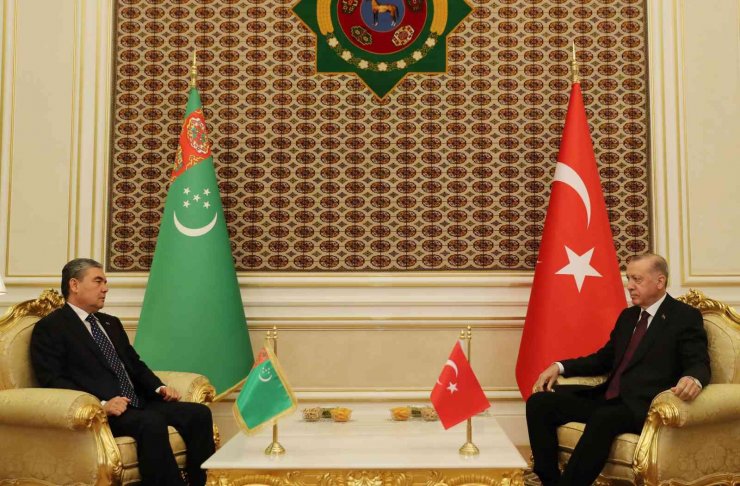 Cumhurbaşkanı Erdoğan, Türkmenistan Devlet Başkanı Berdimuhamedov ile görüştü