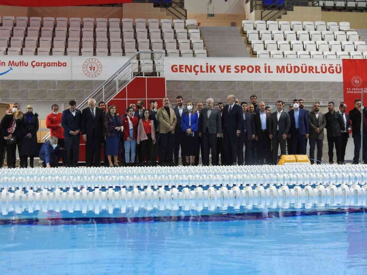 Türkiye’nin en büyük olimpik yüzme havuzu Gaziantep’te açıldı