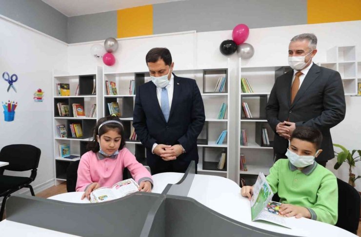 Amasya’da kütüphanesiz okul kalmayacak