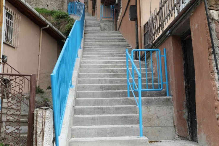 Terzibayırı Mahallesi’ne yeni merdiven