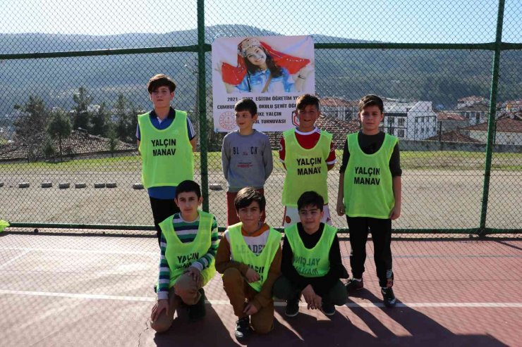 Şehit öğretmen Şenay Aybüke Yalçın, düzenlenen futbol turnuvasıyla anıldı