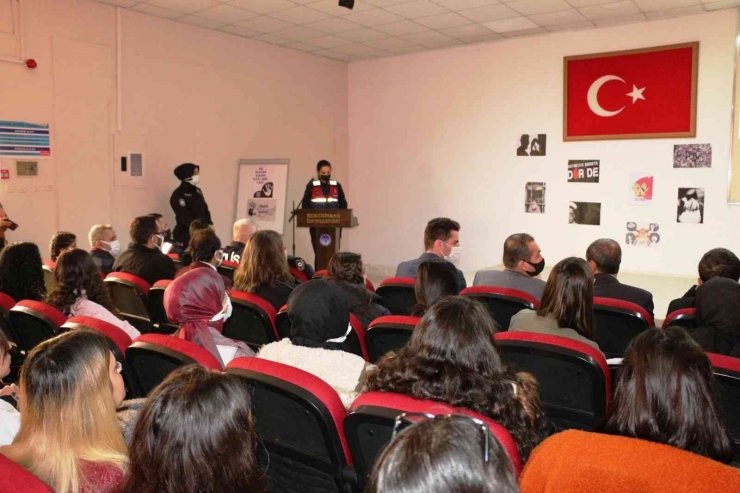 Şaphane MYO’da "İnsan Hakları ve Şiddet" konulu seminer