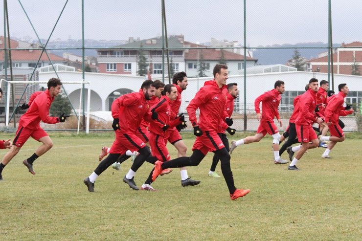 Eskişehirspor, Ankara Demirspor maçına hazırlanıyor