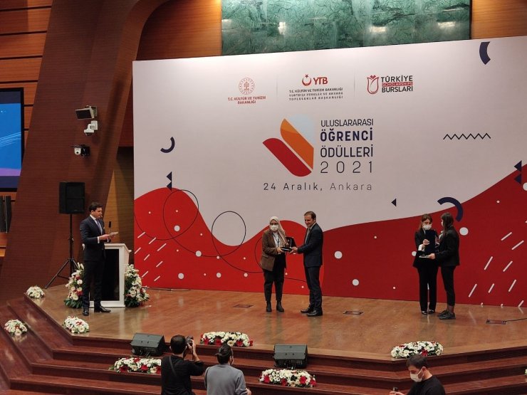YTB’nin düzenlediği “Uluslararası Öğrenci Ödülleri” sahiplerini buldu