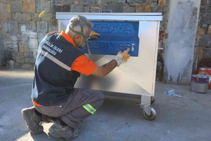 Çayırova Belediyesi kendi çöp konteynerini üretiyor