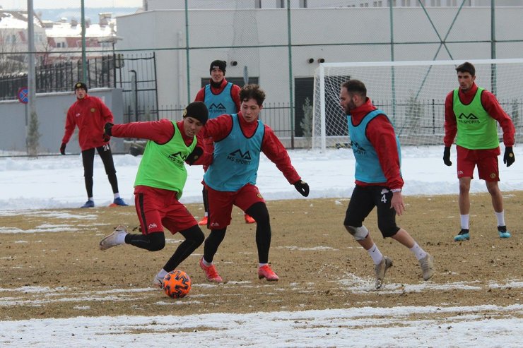 Eskişehirspor, Pazarspor maçı hazırlıklarını tamamladı