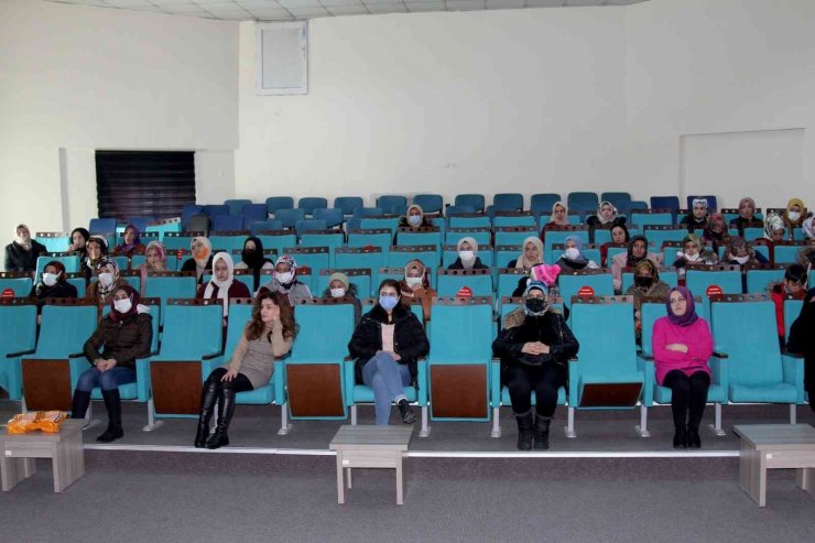 Van Büyükşehir Belediyesinden kadınlara farkındalık semineri