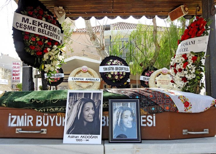 Kazada ölen Aslıhan Akdoğan’a gözyaşlarıyla veda