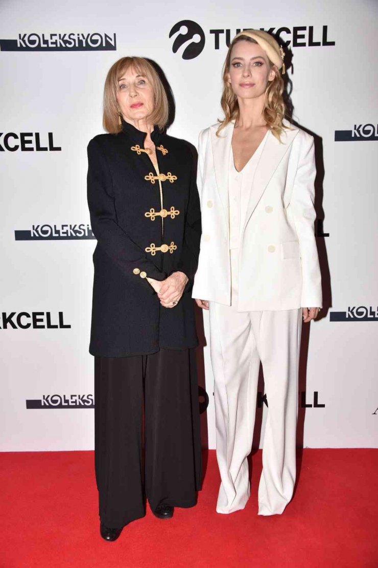 ’Adı Aylin’ tiyatro sahnesinde seyirciyle buluştu