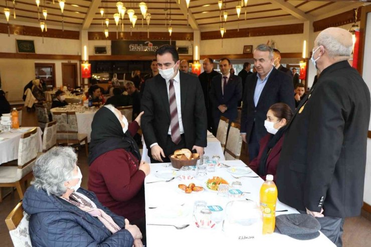 Sancaktepe’de şehit aileleri onuruna yemek programı düzenlendi