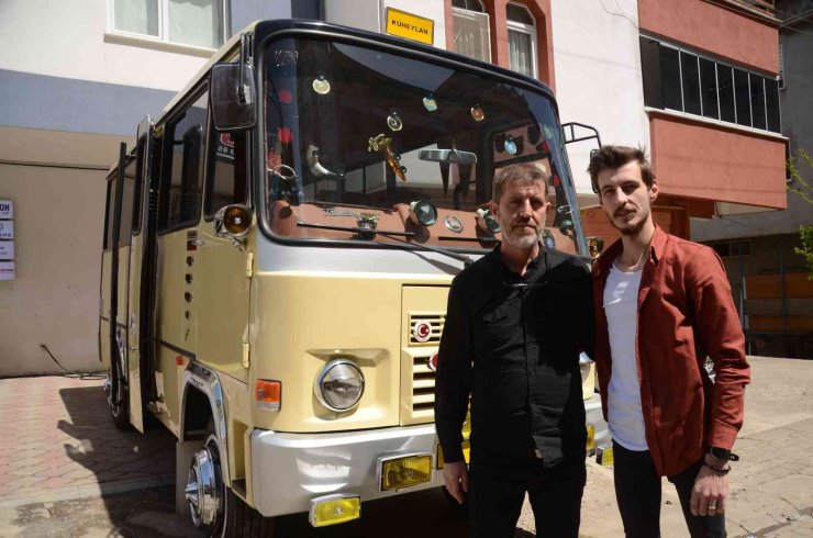 Meraklısı olduğu eski Magirus minibüs için 300 bin TL harcadı