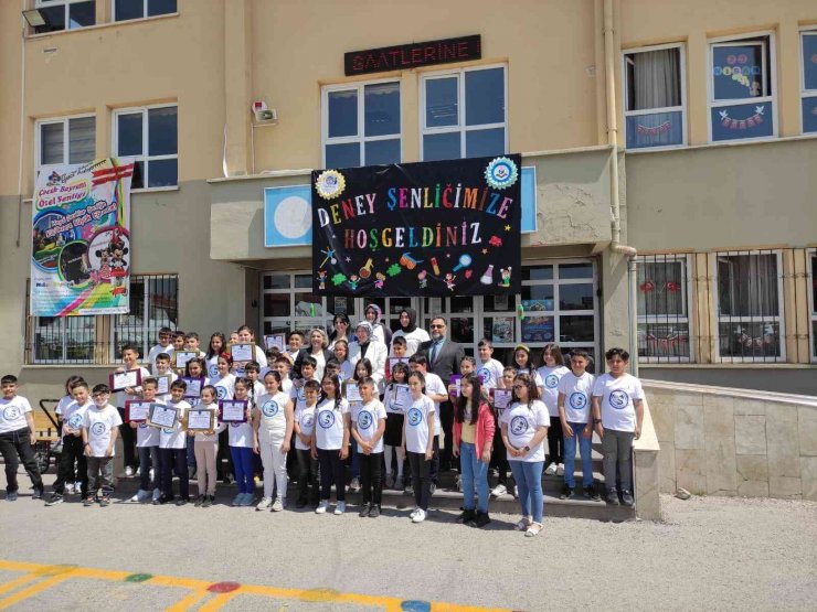 “Deneylerle öğreniyorum”