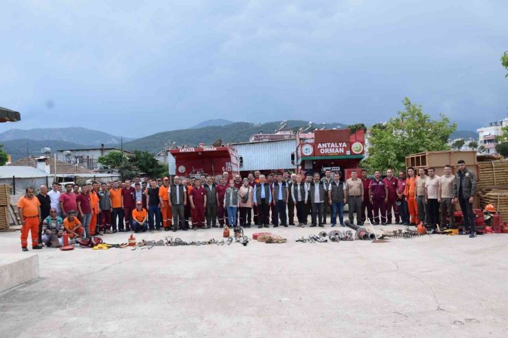 Kumluca’da Orman İşletme personellerine yangınlara yönelik işbaşı eğitim