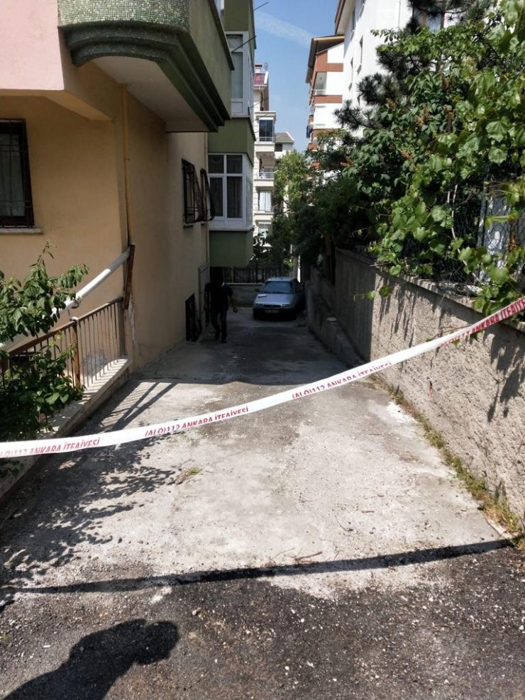 Muhsin Yazıcıoğlu’nun bir dönem yakın korumalığını yapan Yıldız, kendi aracının altında kalarak hayatını kaybetti