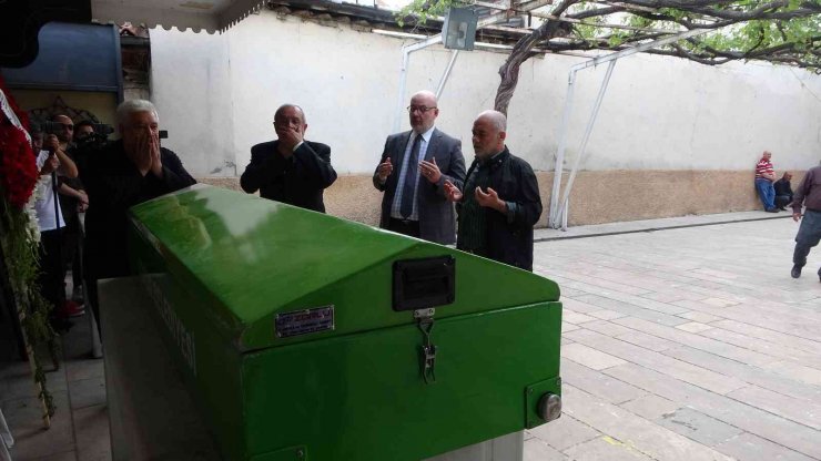 Hırvatistan’da hayatını kaybeden iş insanı Ahmet Hamoğlu son yolculuğuna uğurlandı