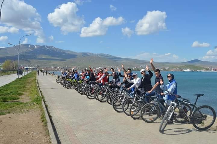 Tatvan’da “Bisiklet Turu” düzenlendi