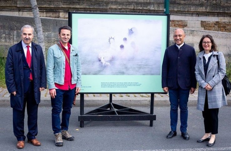 Öğretim üyesi Nadir Buçan’ın fotoğrafları Paris’te sergileniyor