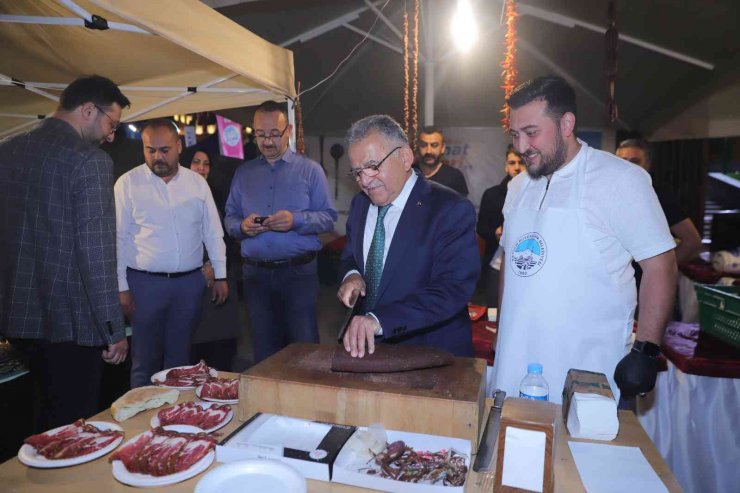 Başkan Büyükkılı. ’Asırlık Tariflerle Türk Mutfağı’ etkinliğine katıldı