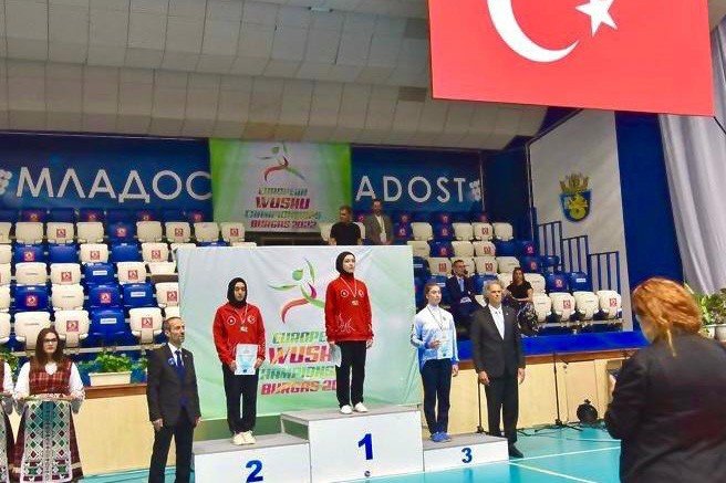 Sakarya Büyükşehir sporcuları 12 madalya ile Avrupa’yı salladı