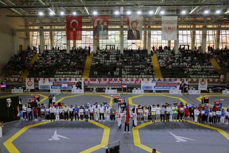 Gençler Tekvando şampiyonası Muğla’da başladı