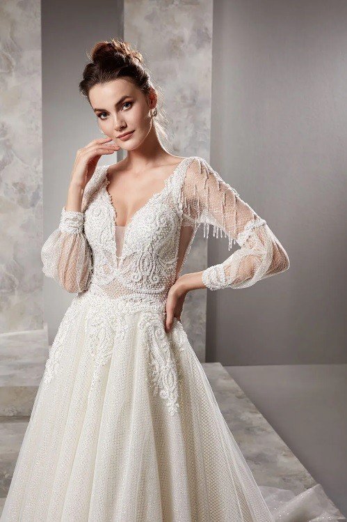 İşte en güzel ve trend gelinlik modelleri