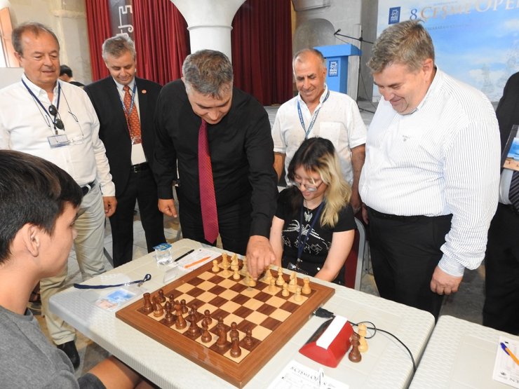 8. Çeşme Uluslararası Açık Satranç Turnuvası başladı