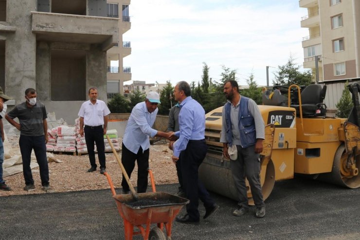 Başkan Kılınç , asfalt çalışmasını inceledi