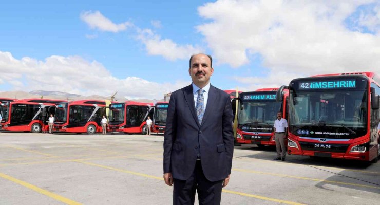Başkan Altay: “Türkiye’nin en güzel otobüslerini şehrimize kazandırdık”