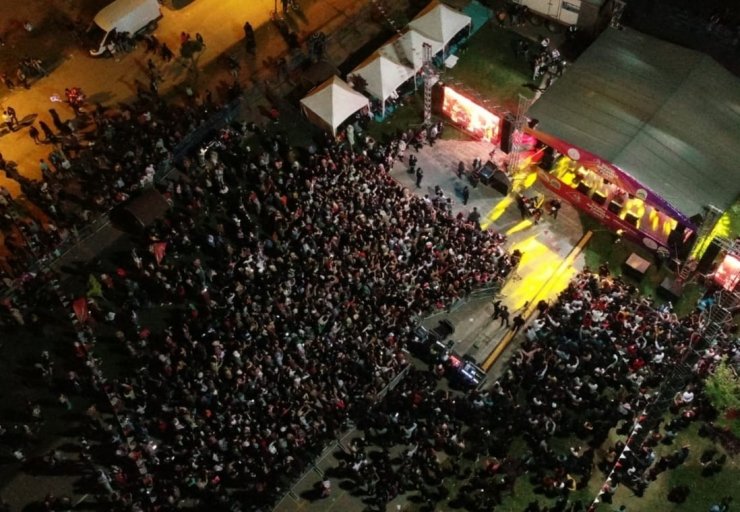 45 bin kişinin katılım sağladığı "Tatvan Doğu Anadolu Fuarı" sona erdi