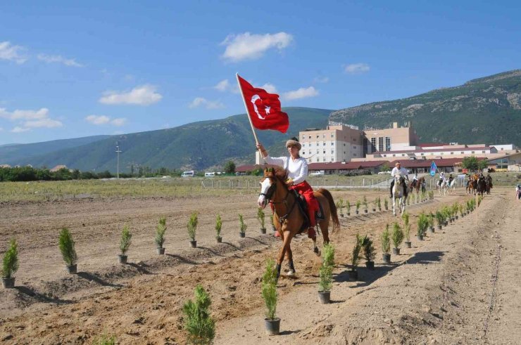 Akşehir, Atlı Okçuluk Doğu Grubu müsabakalarına ev sahipliği yaptı