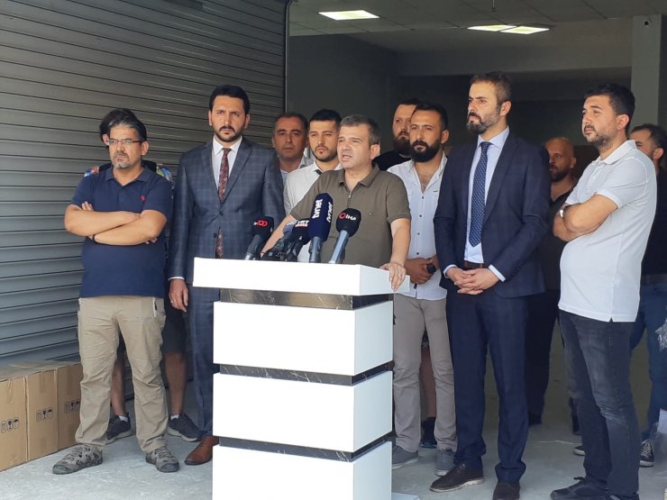 Yediiklim Yayınevi’nin sahibi Münir Çelik: “Sosyal medyada dolaşan 20 tane soru noktası, virgülüne kadar aynı denilen söylemler asılsızdır”