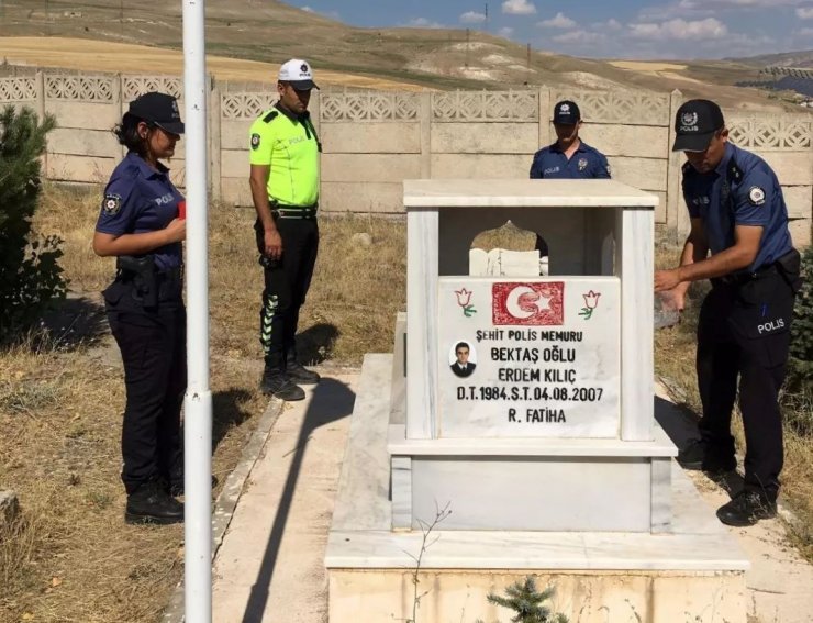 Şehit Polis Memuru Erdem Kılıç’ı meslektaşları unutmadı