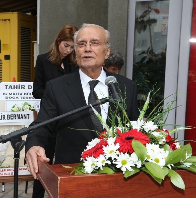 Denizli eski Belediye Başkanı Ziya Tıkıroğlu hayatını kaybetti