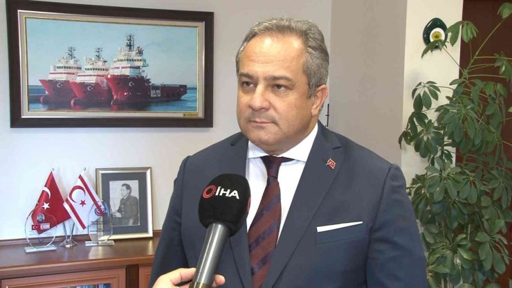 Prof. Dr. İlhan: “Murat, Kutsi ve Hakan İlhan gemilerinin, Abdülhamid Han gemimiz ile birlikte Kıbrıs’ın yanı başında görev yapacak olması çok kıymetli”