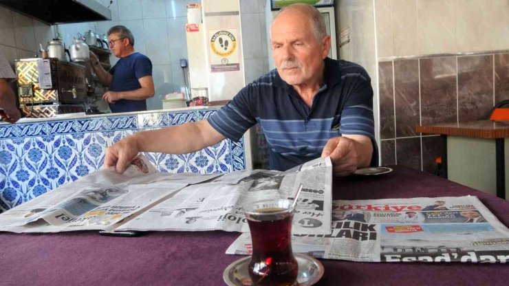 Kahvehanelerde artık ’Gazete yasağı’ yok