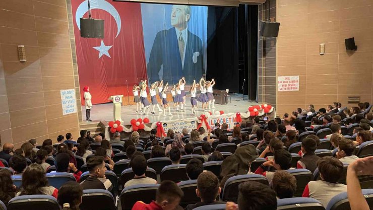 Çaycuma’da İlköğretim haftası kutlandı