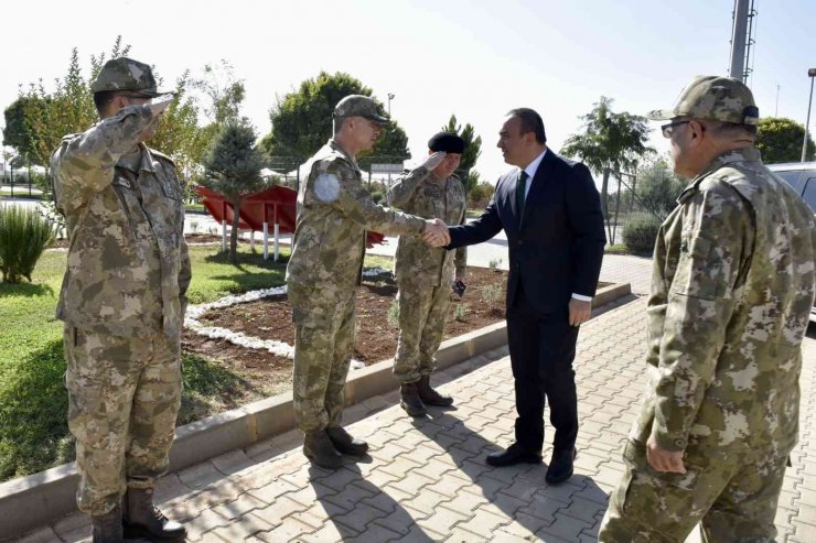 Vali Soytürk’den Kolordu Komutanı Tokel’e ziyaret