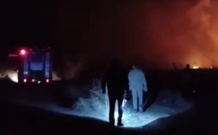 Kırmıtlı Kuş Cenneti’nde yangın paniği