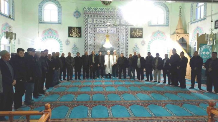 Hisarcık Şeyhler köyünde sabah namazı buluşması ve yağmur duası