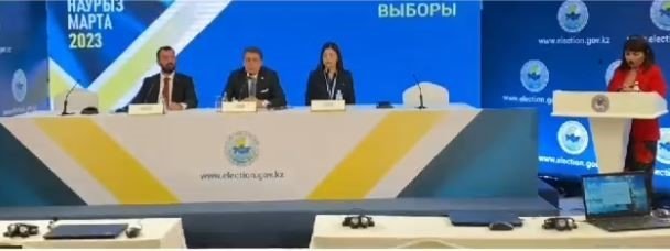 Aydemir Almatı’da EİK 2025 Erzurum’a dikkat çekti