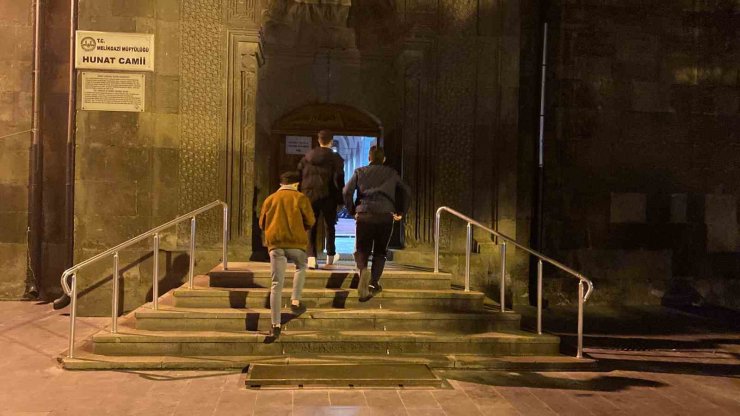 Kayseri’de ilk teravih namazı kılındı