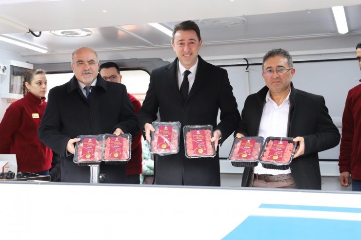 Bandırma Belediyesi’nden ucuz et ve kıyma satışı