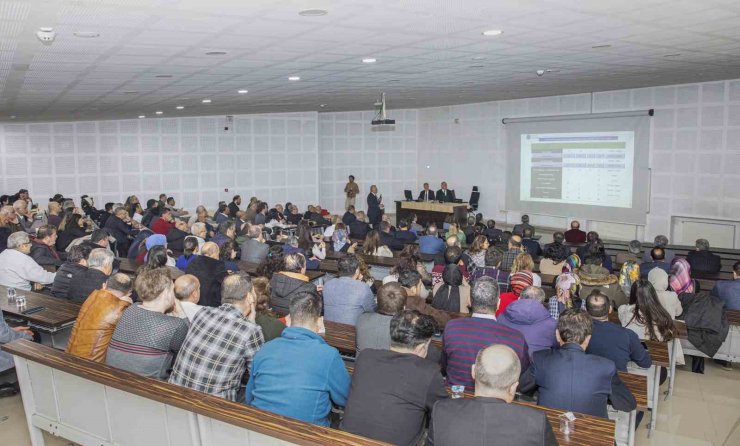 Rektör Çomaklı, Ziraat Fakültesi akademisyenleriyle bir araya geldi