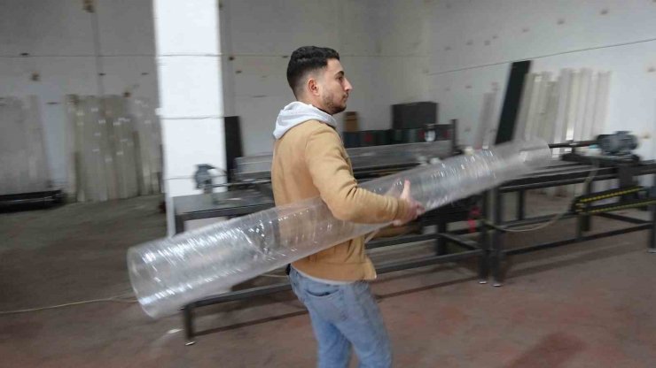 Üniversite-sanayi işbirliğinde Türkiye’de ilk kez üretilen akrilik boru, sektördeki dışa bağımlılığı bitirecek