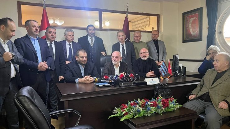 Ertuğrul Doğan, Divan Başkanı Ali Sürmen’i ziyaret etti