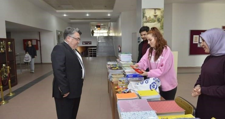 Topladıkları kırtasiye yardımına deprem bölgesindeki öğrencilere gönderecekler