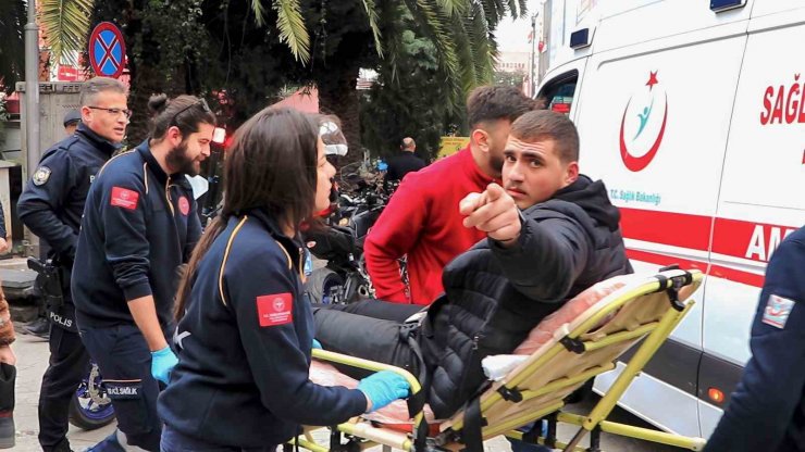 Trafiğe kapalı yolda kaza yapan motosikletli kurye yaralandı